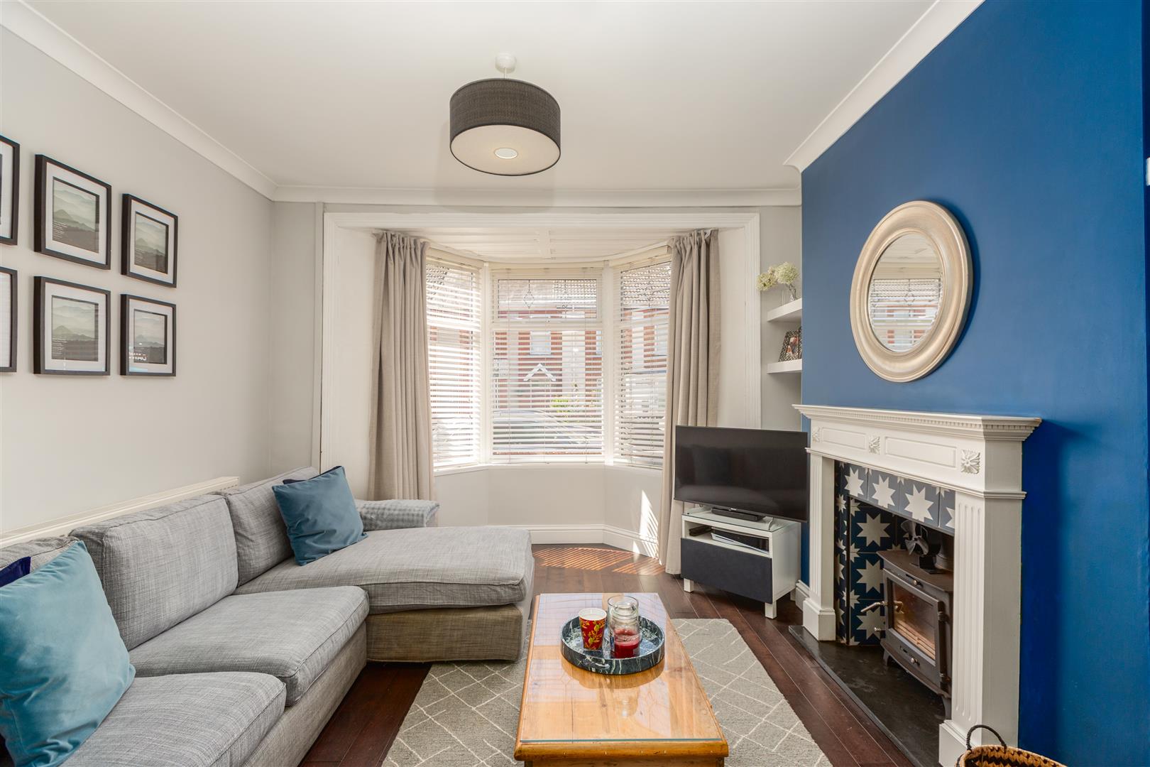 Armine Road, Fforestfach, Swansea, SA5 8DD